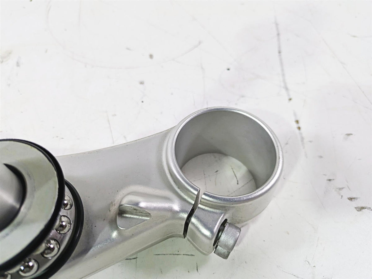 2020 Triumph Daytona 765 Moto2 Lower Tiple Tree Steering Clamp 54mm T2046835 {{ shop.shopifyCountryName }} - Mototech271