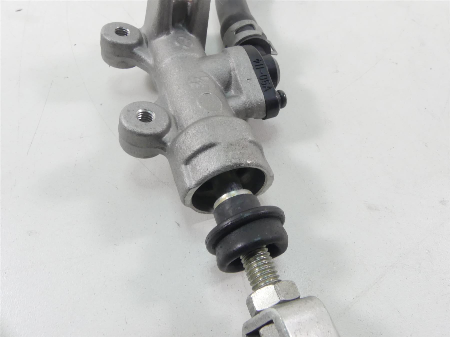 2020 Suzuki GSX1300 R Hayabusa Rear Brake Master Cylinder 1/2" 69600-15H00 {{ shop.shopifyCountryName }} - Mototech271