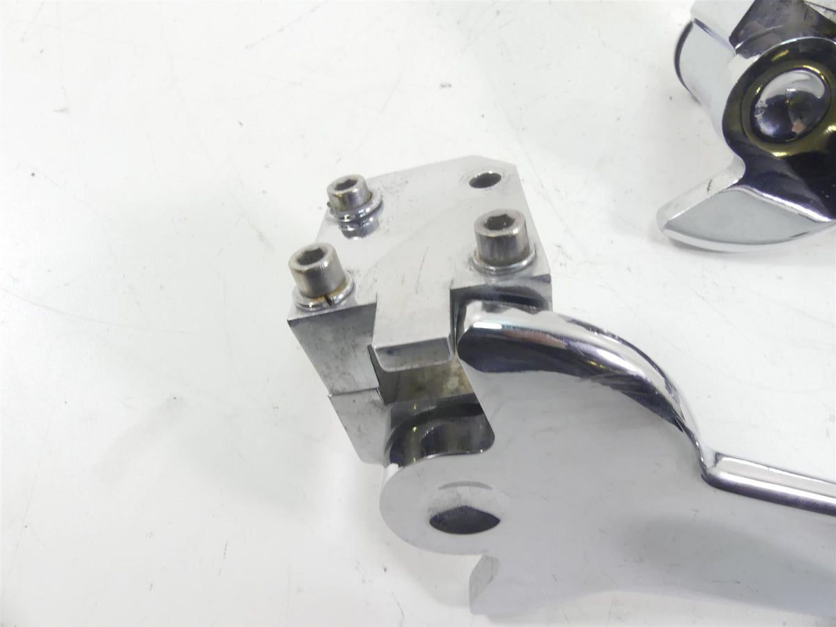 1999 Harley Touring FLHTCUI Electra Glide Kuryakyn Rear Adjustable Pegs Set 7926 {{ shop.shopifyCountryName }} - Mototech271