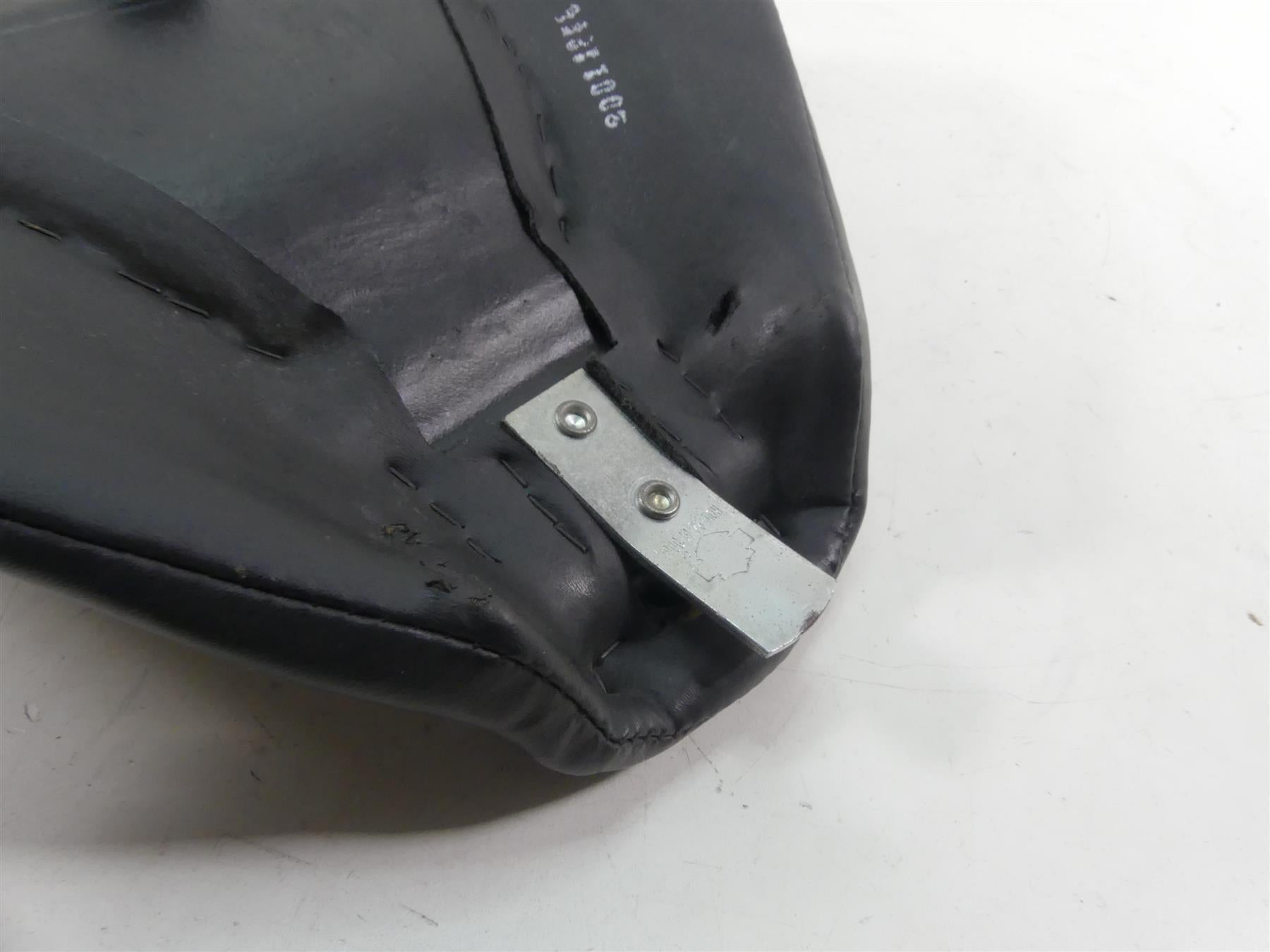 2016 Harley FLS Softail Slim Front Rider Driver Saddle Seat -Read 52000031A {{ shop.shopifyCountryName }} - Mototech271