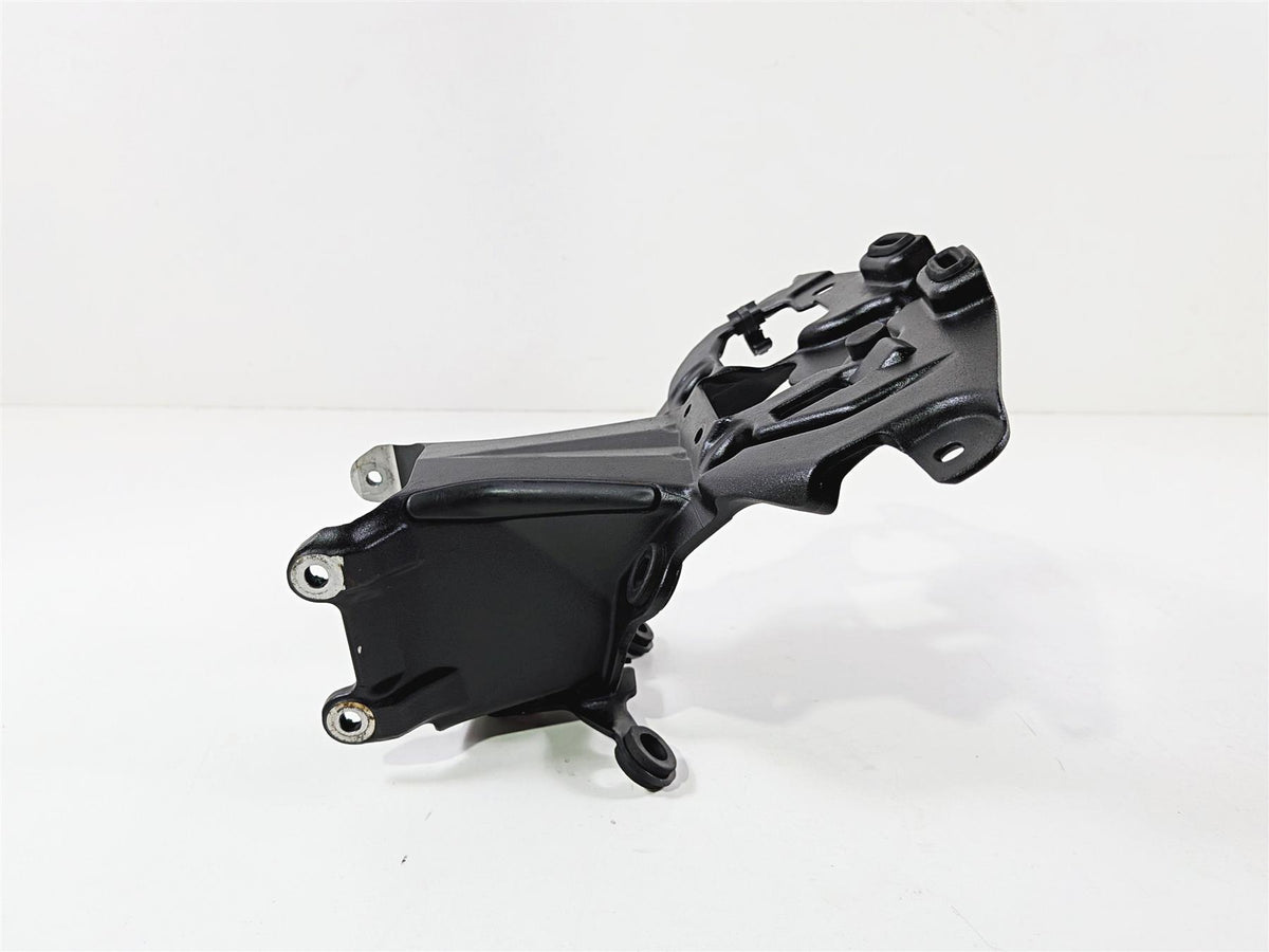 2019 Triumph Speed Triple RS 1050 Front Subframe Stay Carrier T2702886 {{ shop.shopifyCountryName }} - Mototech271