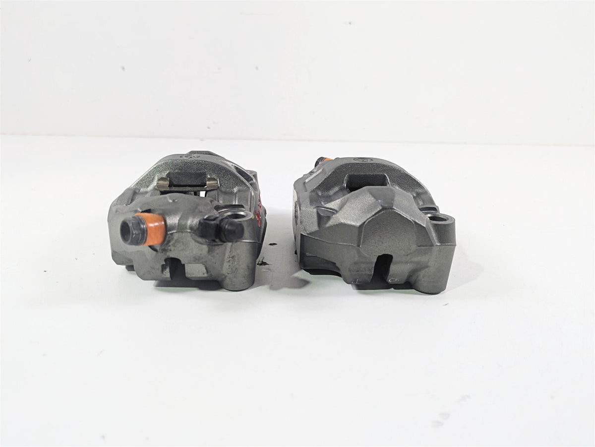 2017 KTM 1290 Super Duke GT Brembo Front Brake Caliper 100mm Set 6131301600158 {{ shop.shopifyCountryName }} - Mototech271
