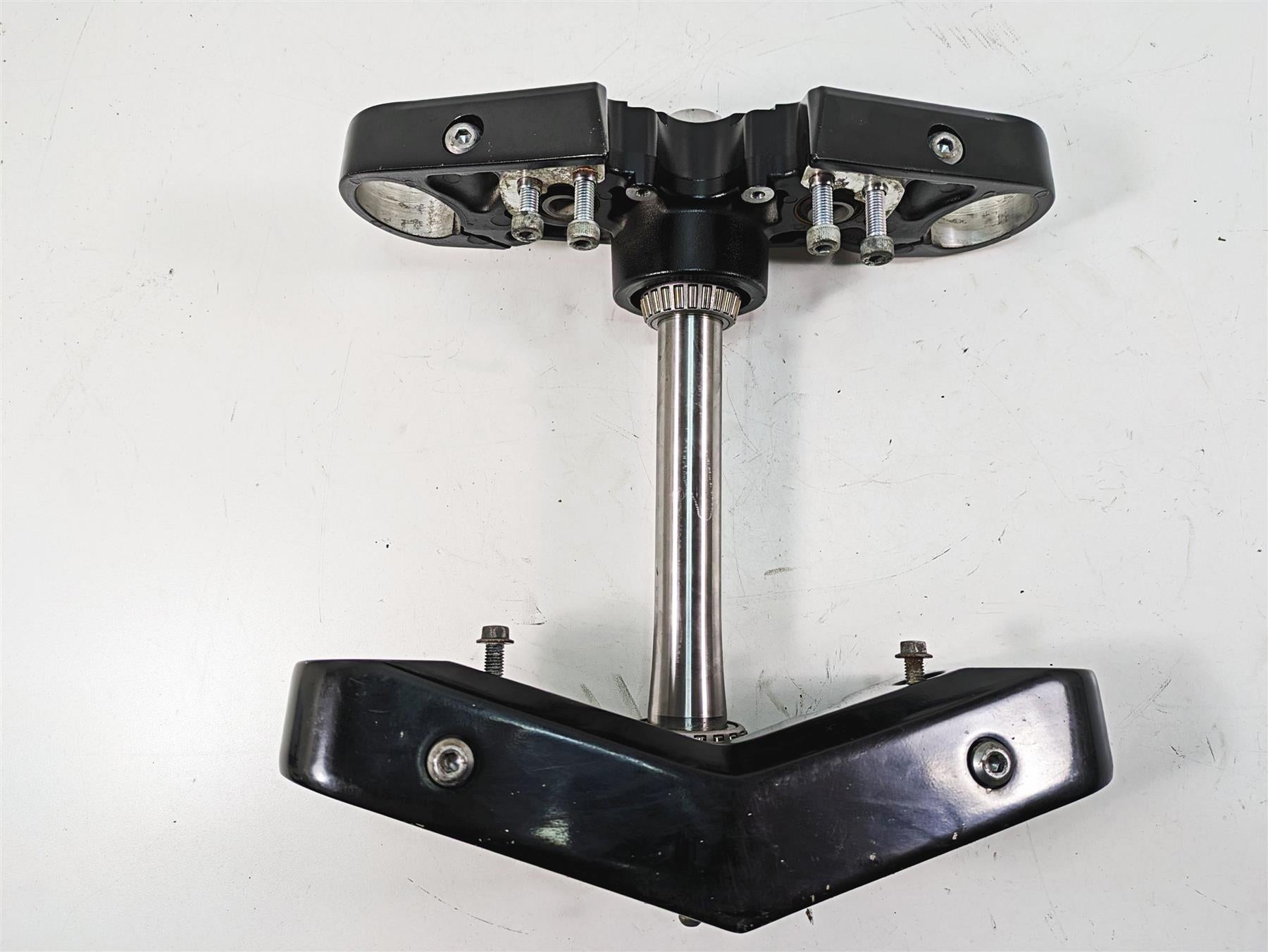 2009 Yamaha XV1900 Raider Upper Lower Triple Tree Set 46mm 5C7-23340-10-00 {{ shop.shopifyCountryName }} - Mototech271
