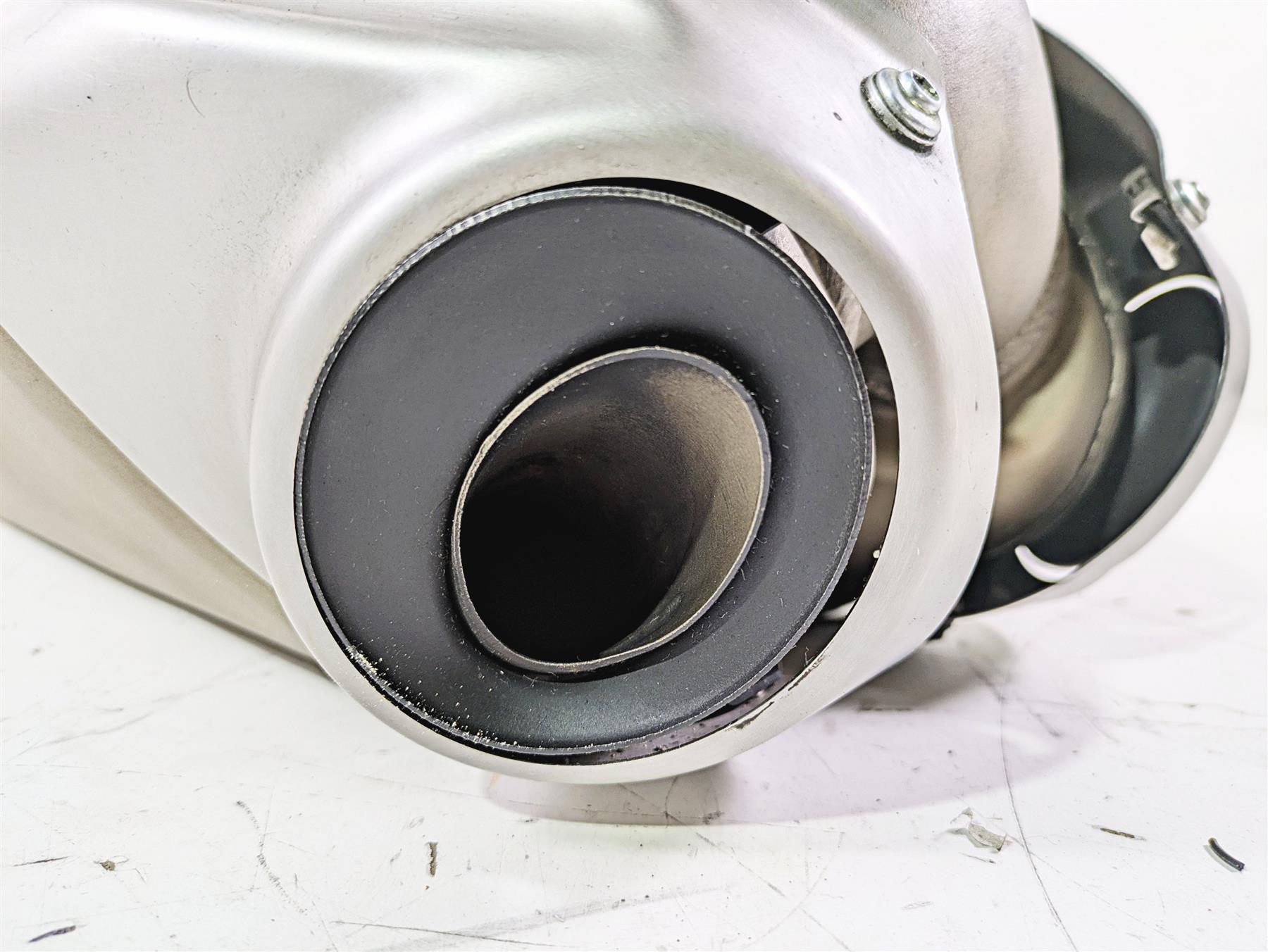 2015 Ducati Panigale 1299 S Exhaust Muffler Pipe Silencer 57413864AA {{ shop.shopifyCountryName }} - Mototech271