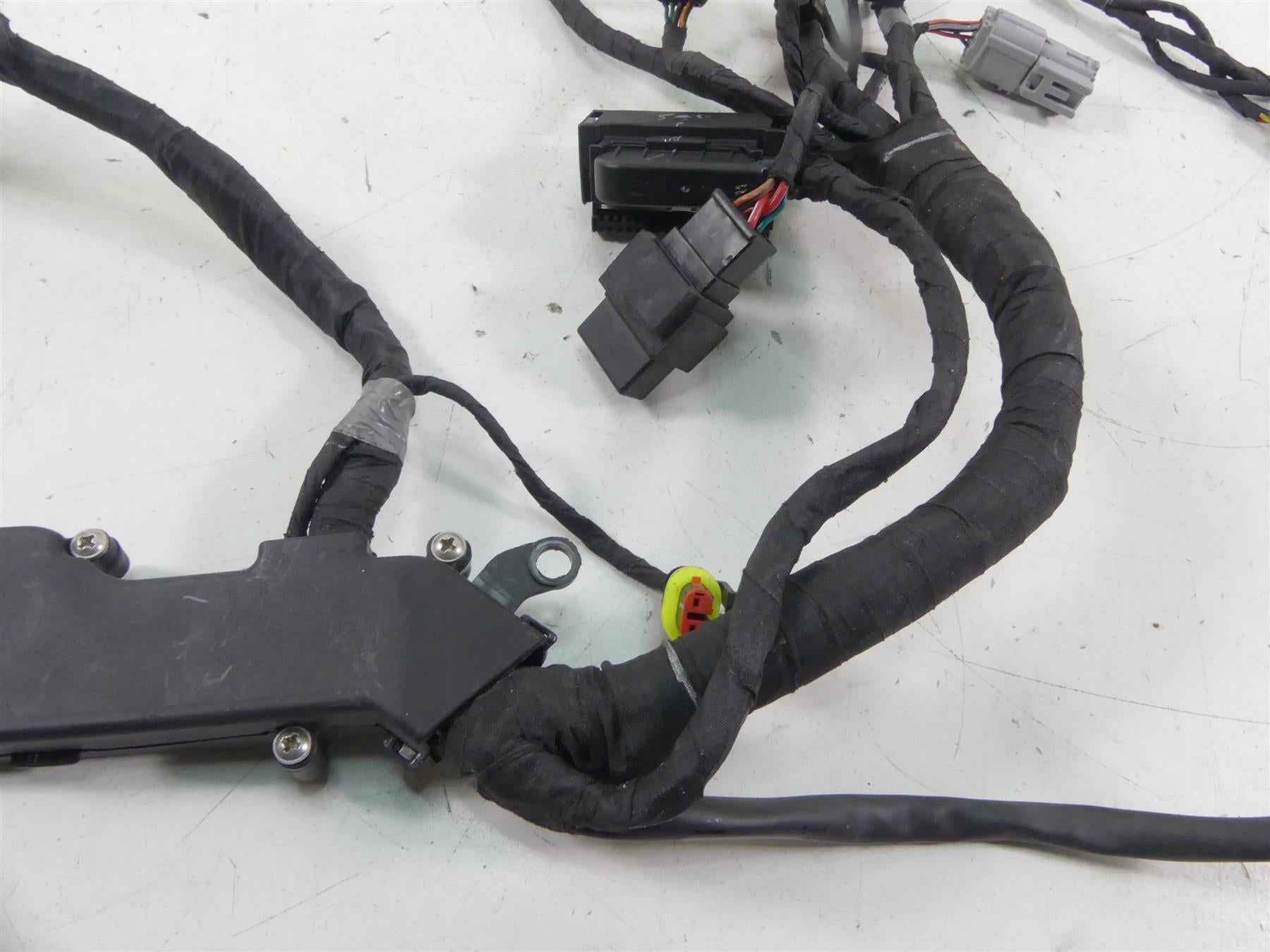 2021 Aprilia RS 660 Main & Engine Wiring Harness Loom 2D000458 2D000459 {{ shop.shopifyCountryName }} - Mototech271