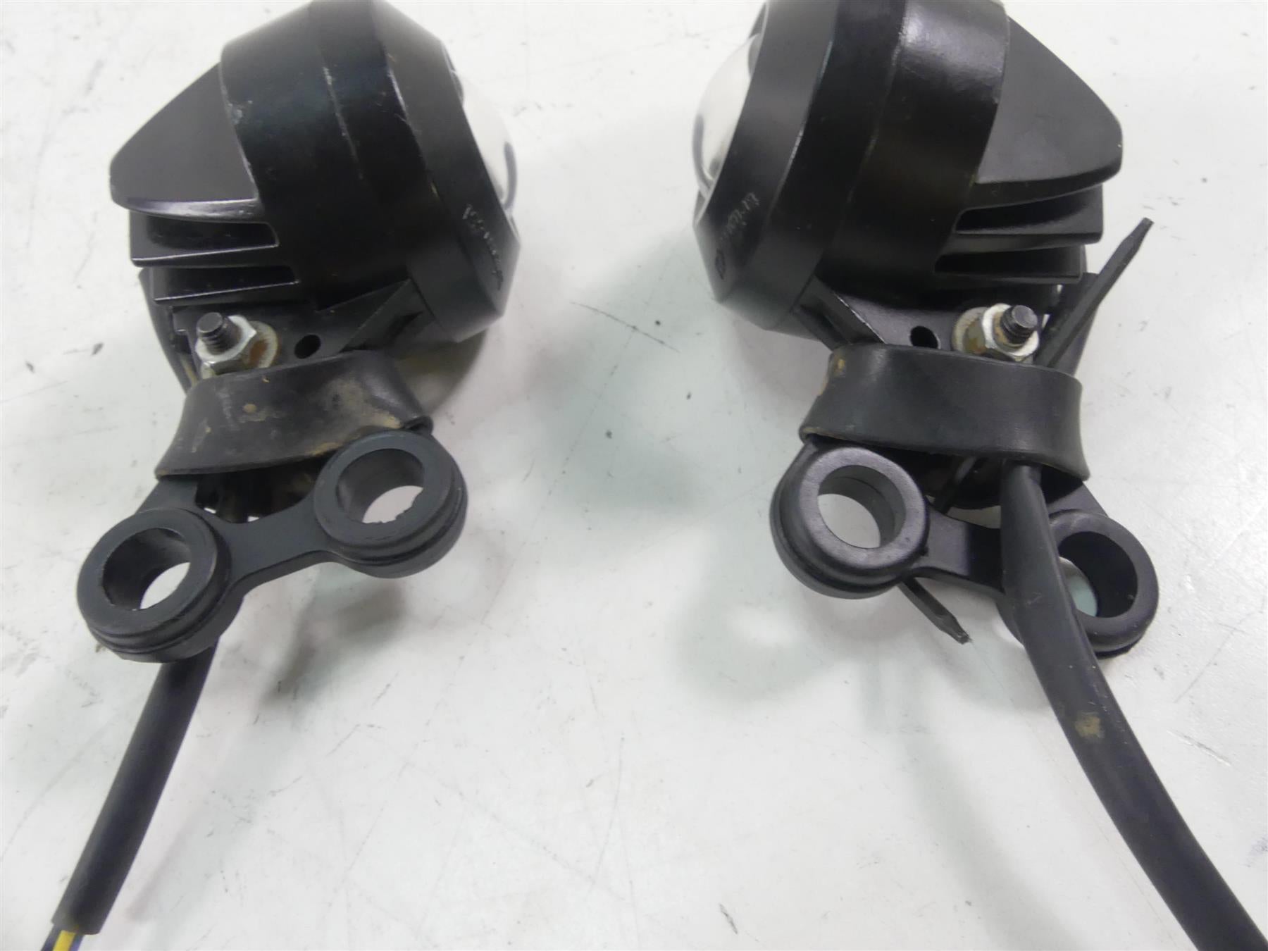 2020 Ducati Multistrada 1260 Enduro Led Front Spot Fog Light Set 96680834A {{ shop.shopifyCountryName }} - Mototech271
