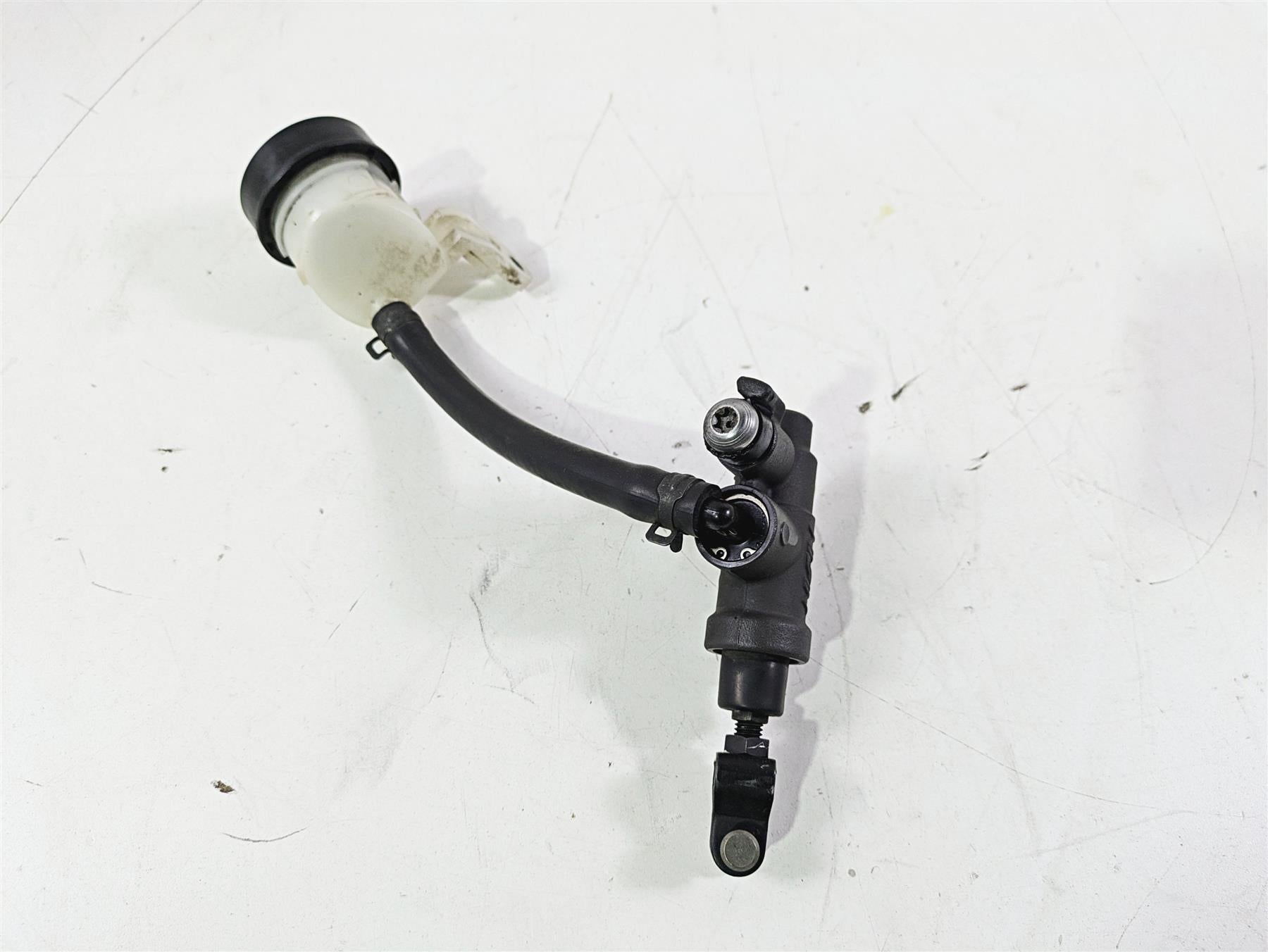 2016 BMW R1200RS K54 Rear Brake Master Cylinder Nissin 1/2" 34318522398 {{ shop.shopifyCountryName }} - Mototech271