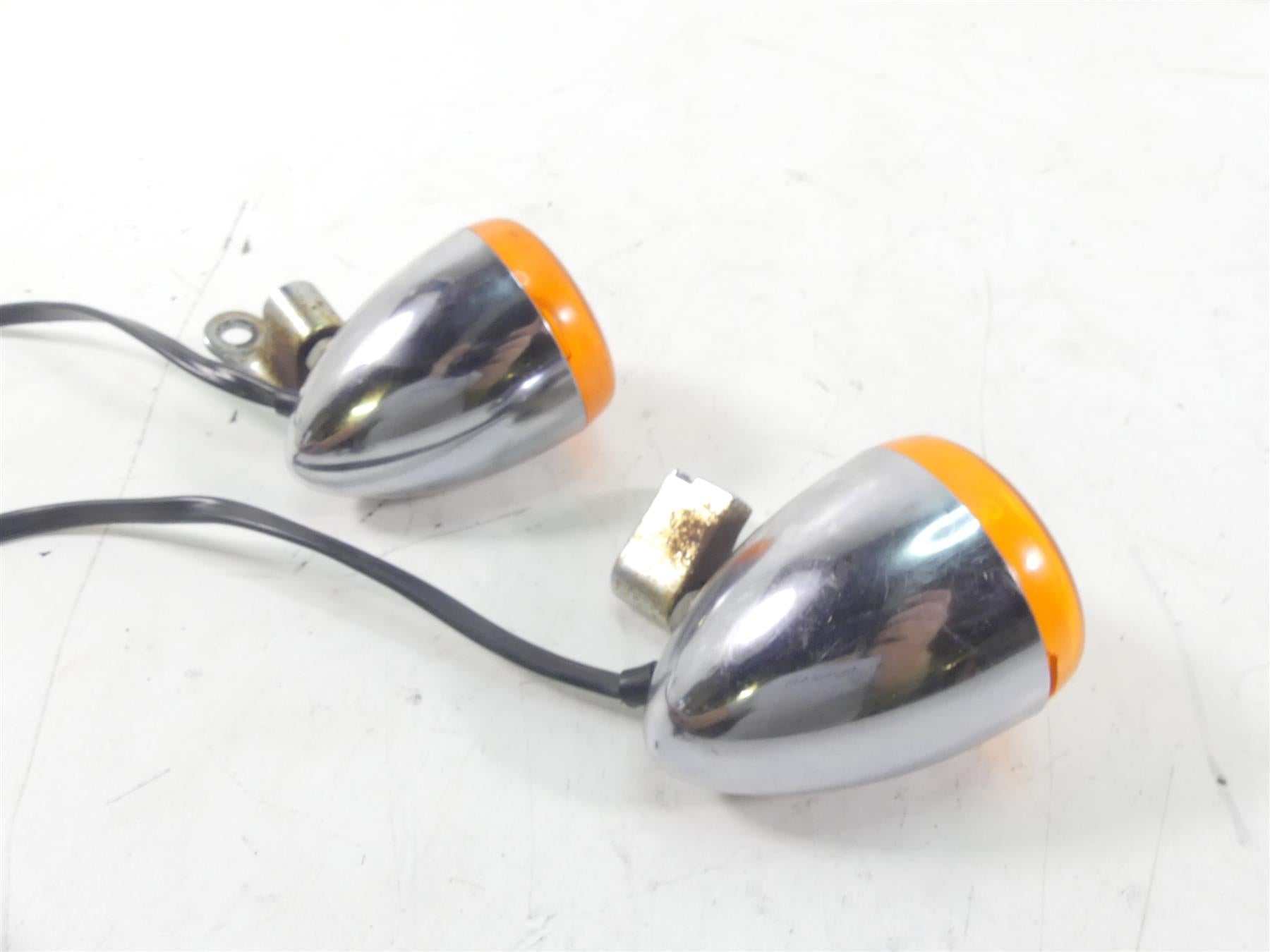 2005 Harley Softail FLSTSC Heritage Springer Front Blinker Turn Signals 68972-00 {{ shop.shopifyCountryName }} - Mototech271