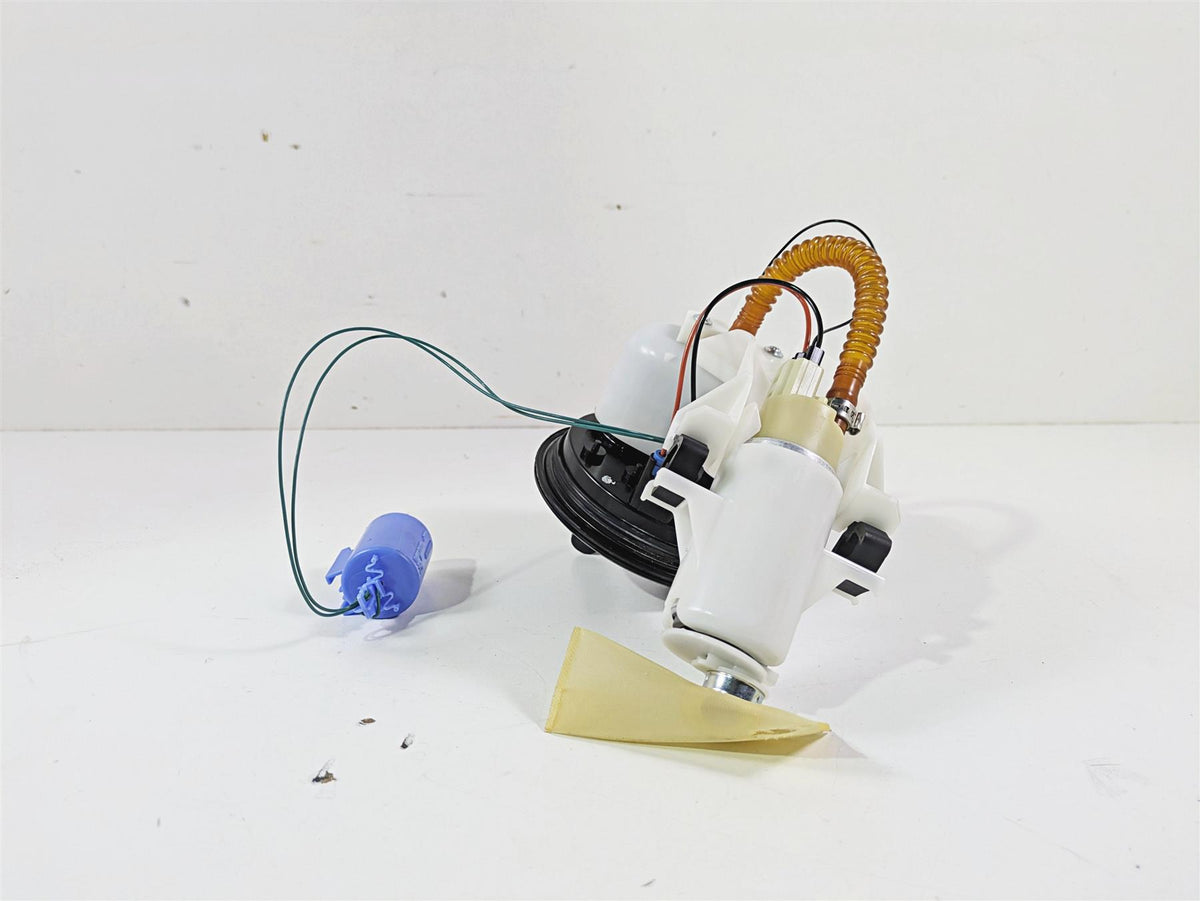2018 BMW R nineT Urban GS K33 Fuel Gas Petrol Pump - Read 16148564596 {{ shop.shopifyCountryName }} - Mototech271