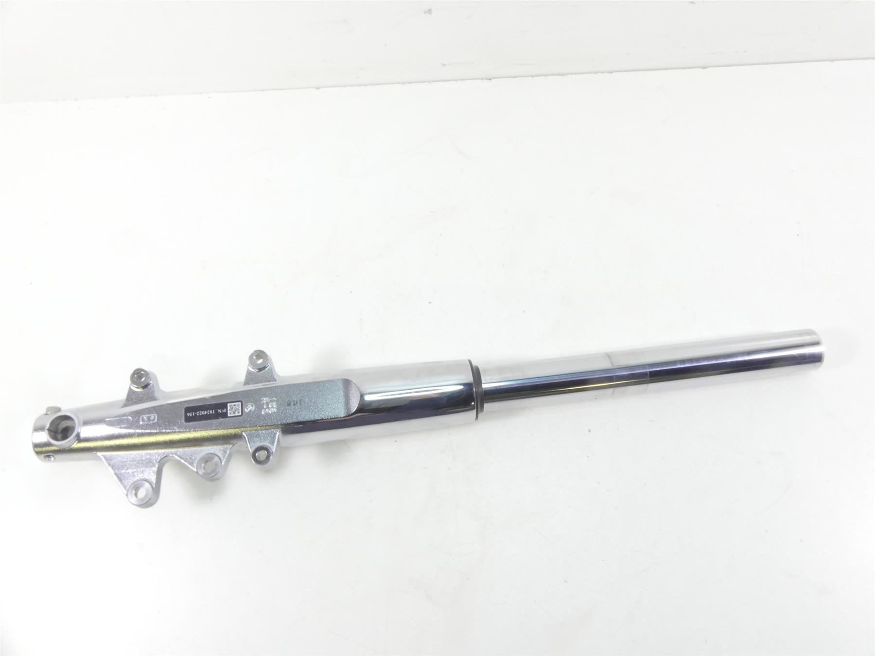 2020 Indian Roadmaster Right 46mm Front Chrome Fork - Straight -No Leaks 1824022 {{ shop.shopifyCountryName }} - Mototech271
