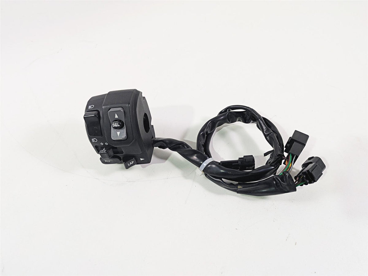 2016 Kawasaki ZX10R Ninja Left Hand Light Control Switch 46091-0323 46091-0606 {{ shop.shopifyCountryName }} - Mototech271