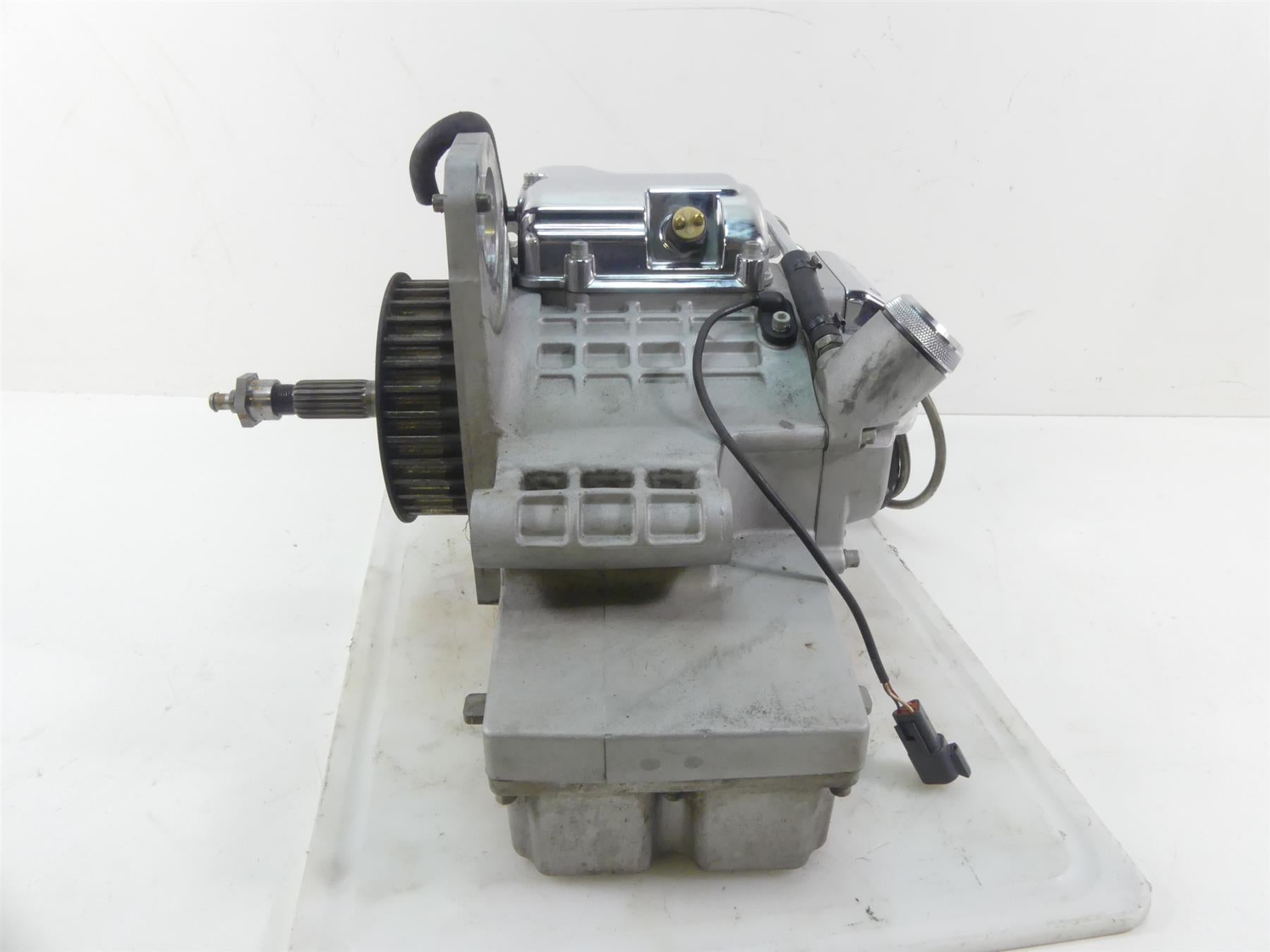 2004 Harley FLHTC SE CVO Electra Glide Hydr Clutch 5 Speed Transmission 33092-04 {{ shop.shopifyCountryName }} - Mototech271