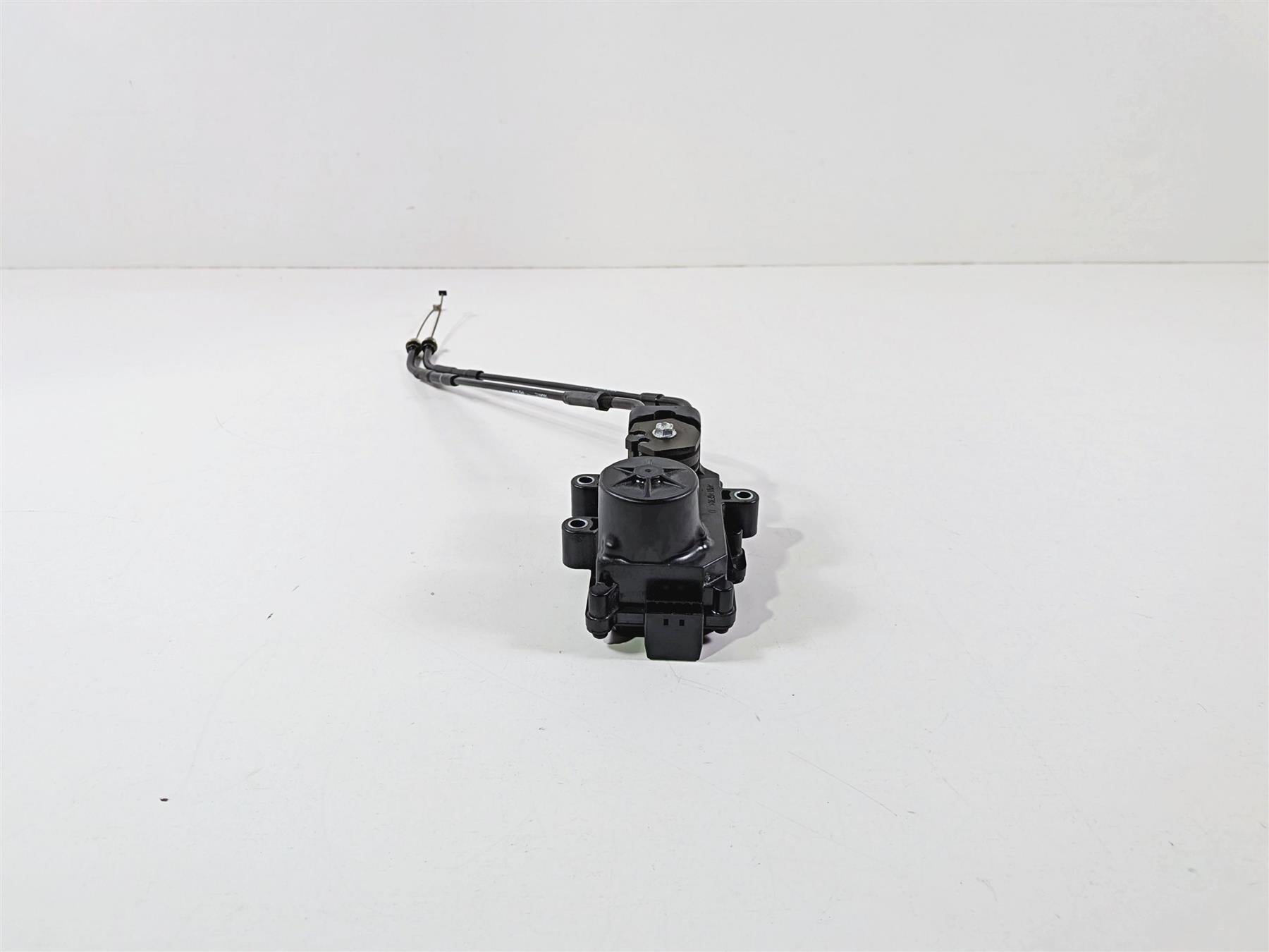 2019 Ducati Panigale V4S V4 S Corse Exhaust Servo Motor And Cables 59340621A {{ shop.shopifyCountryName }} - Mototech271