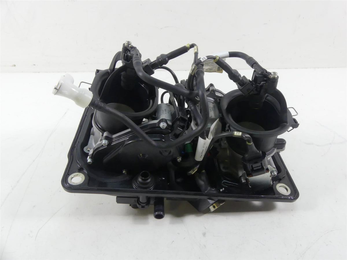 2020 Ducati Panigale V2 Mikuni Throttle Body Bodies Fuel Injection Set 28241121A {{ shop.shopifyCountryName }} - Mototech271