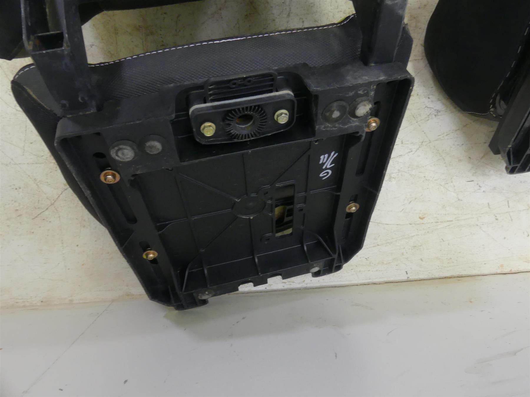 2021 Polaris RZR XP 1000 EPS Nice Left Right Driver Passenger Seat Set 1021289 {{ shop.shopifyCountryName }} - Mototech271