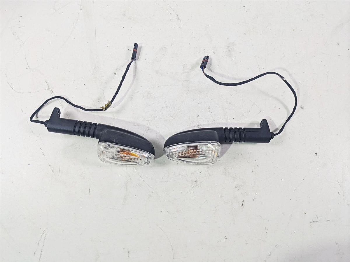 2010 BMW R1200GS K25 Front Blinker Turn Signal Set 63137667771 {{ shop.shopifyCountryName }} - Mototech271