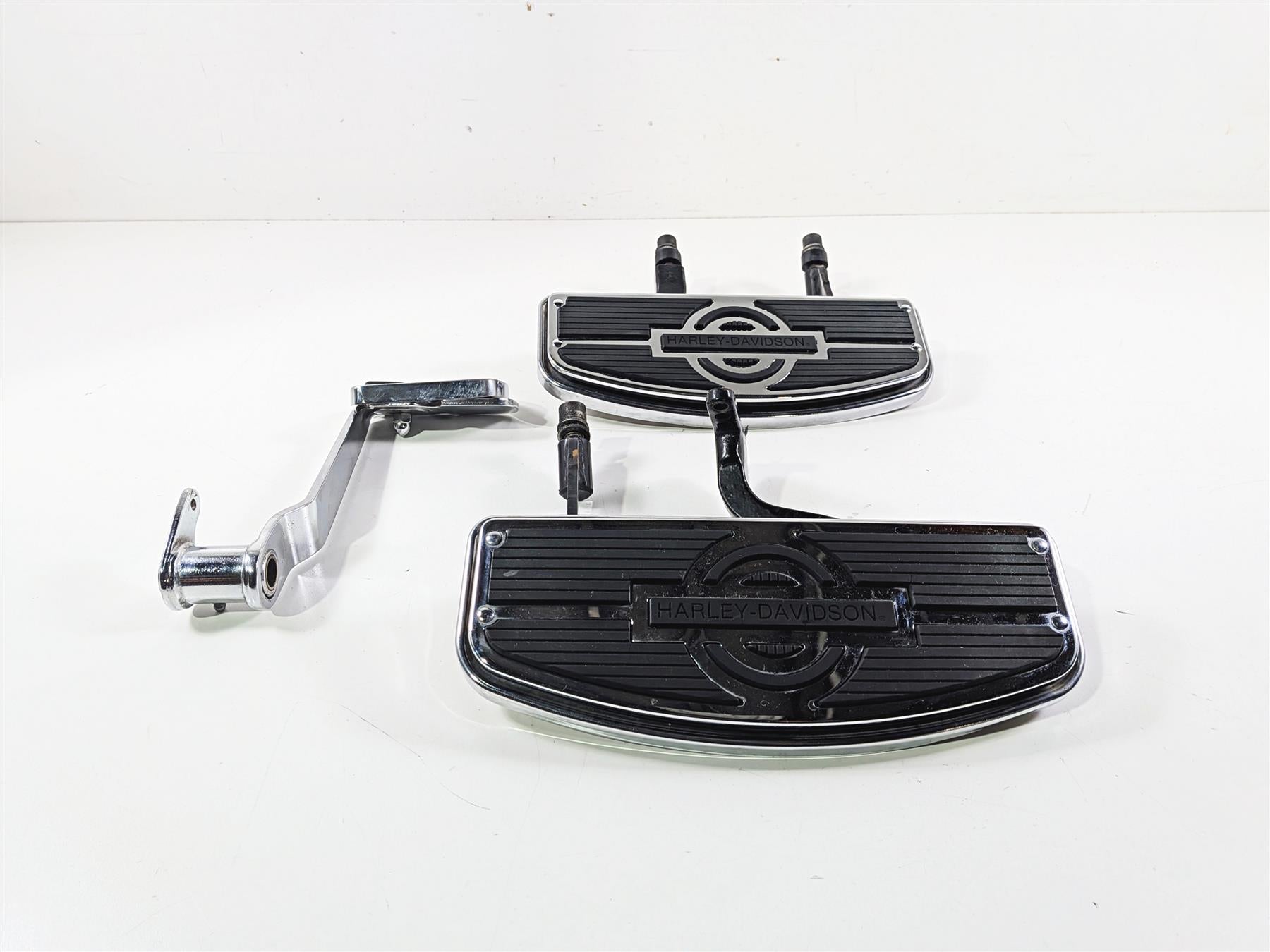 2000 Harley Touring FLHRCI Road King Front Rider Floor Board Set 50622-83C {{ shop.shopifyCountryName }} - Mototech271