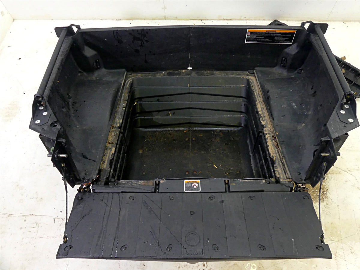 2018 Can Am Commander 1000R XT Rear Cargo Box Storage Trunk Bed 715002361 {{ shop.shopifyCountryName }} - Mototech271