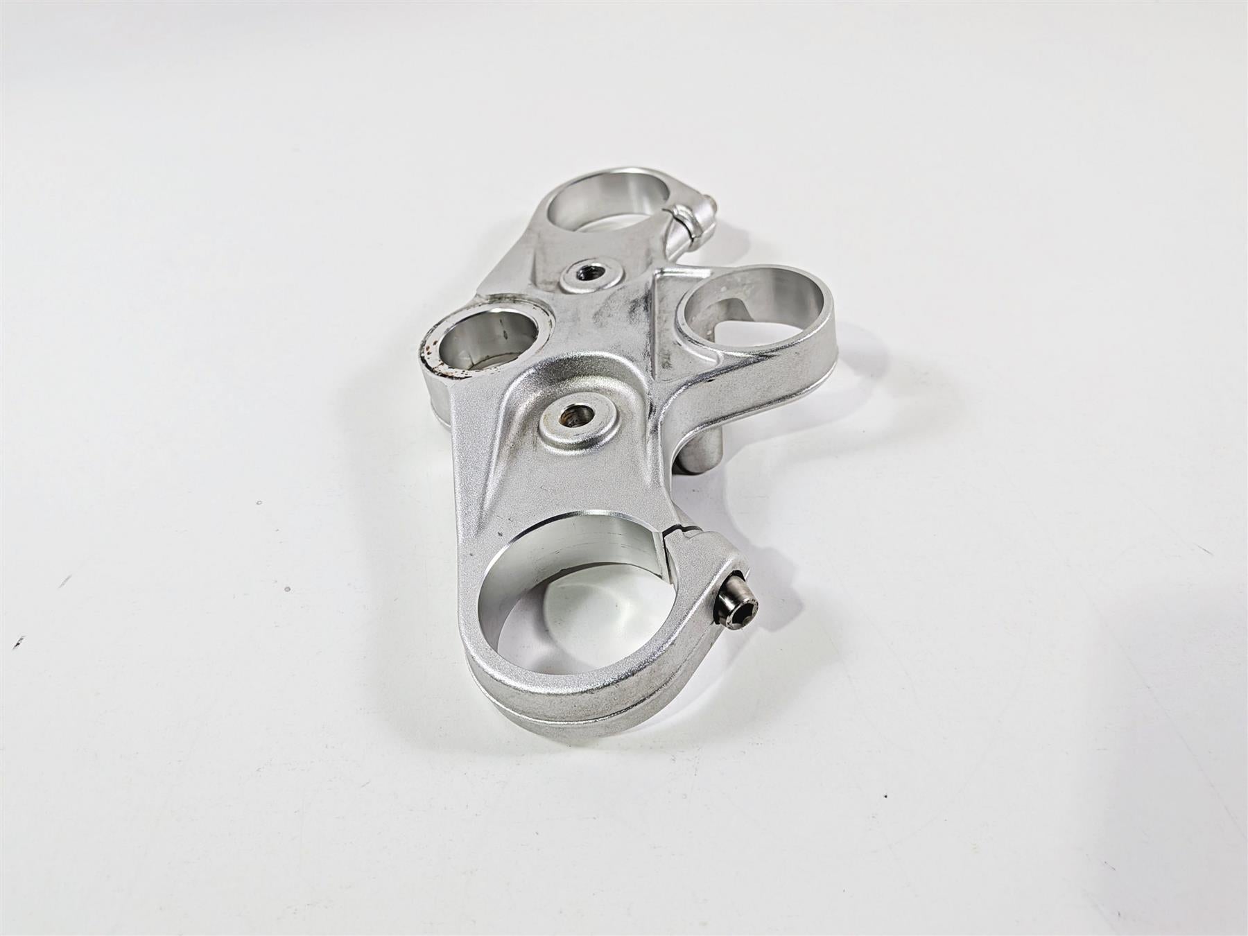 2016 Aprilia RSV 1100 Tuono V4 Factory Upper Triple Tree Steering Clamp 2B001610 {{ shop.shopifyCountryName }} - Mototech271