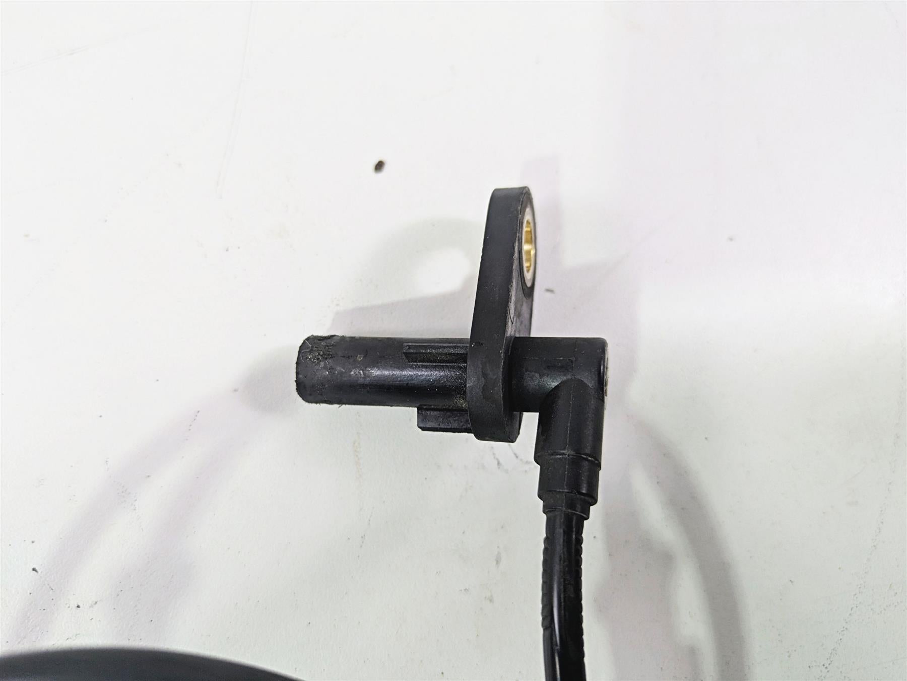 2016 Kawasaki ZX10R Ninja Rear Abs Brake Wheel Speed Sensor 21176