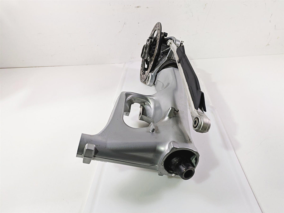 2019 BMW R1250RT K52 Differential Swingarm Driveshaft 33/12 33748394283 {{ shop.shopifyCountryName }} - Mototech271