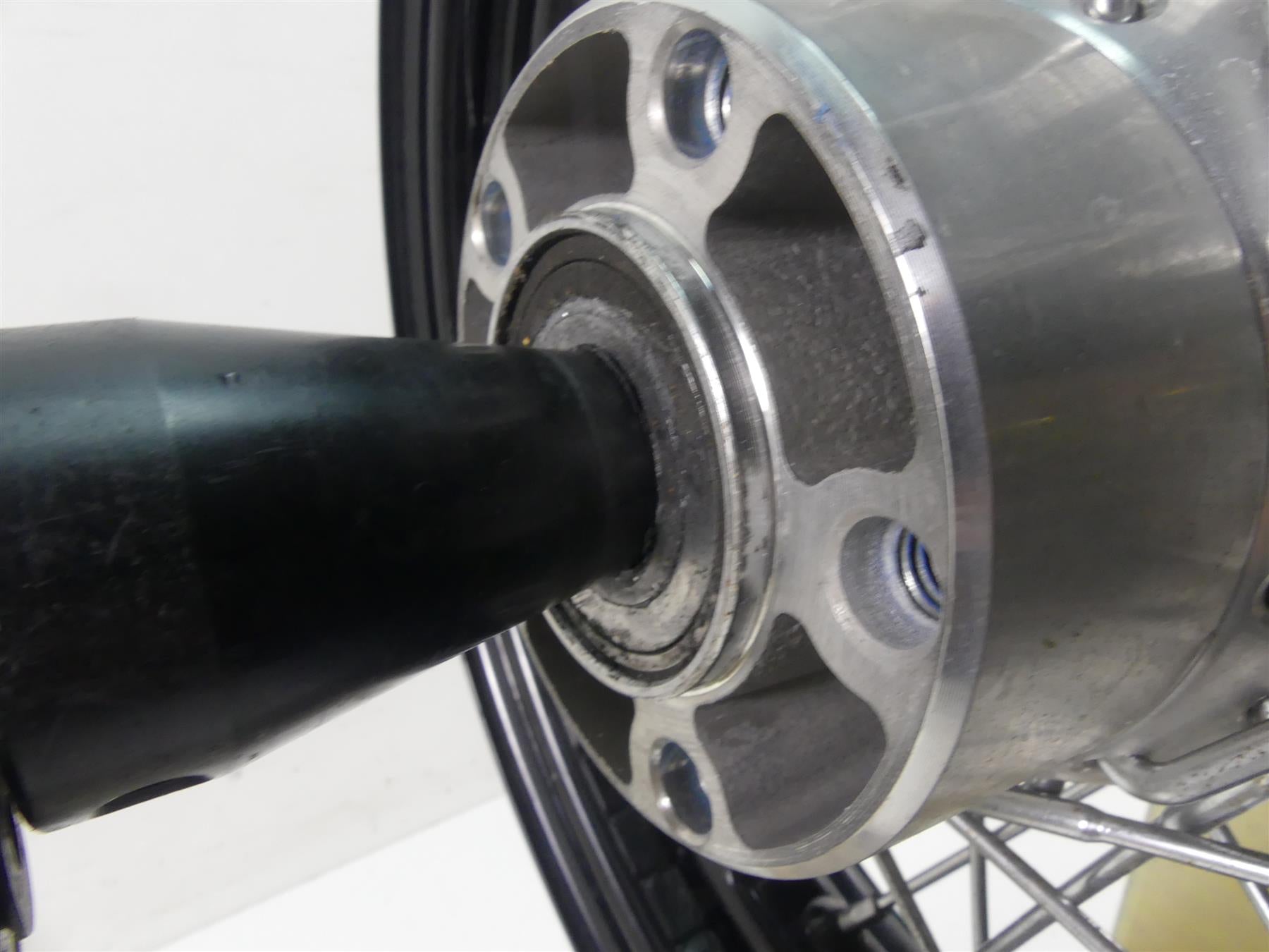 2021 Harley Softail FXBBS Street Bob Straight 16x3 Rear Wheel Rim 40900488 {{ shop.shopifyCountryName }} - Mototech271