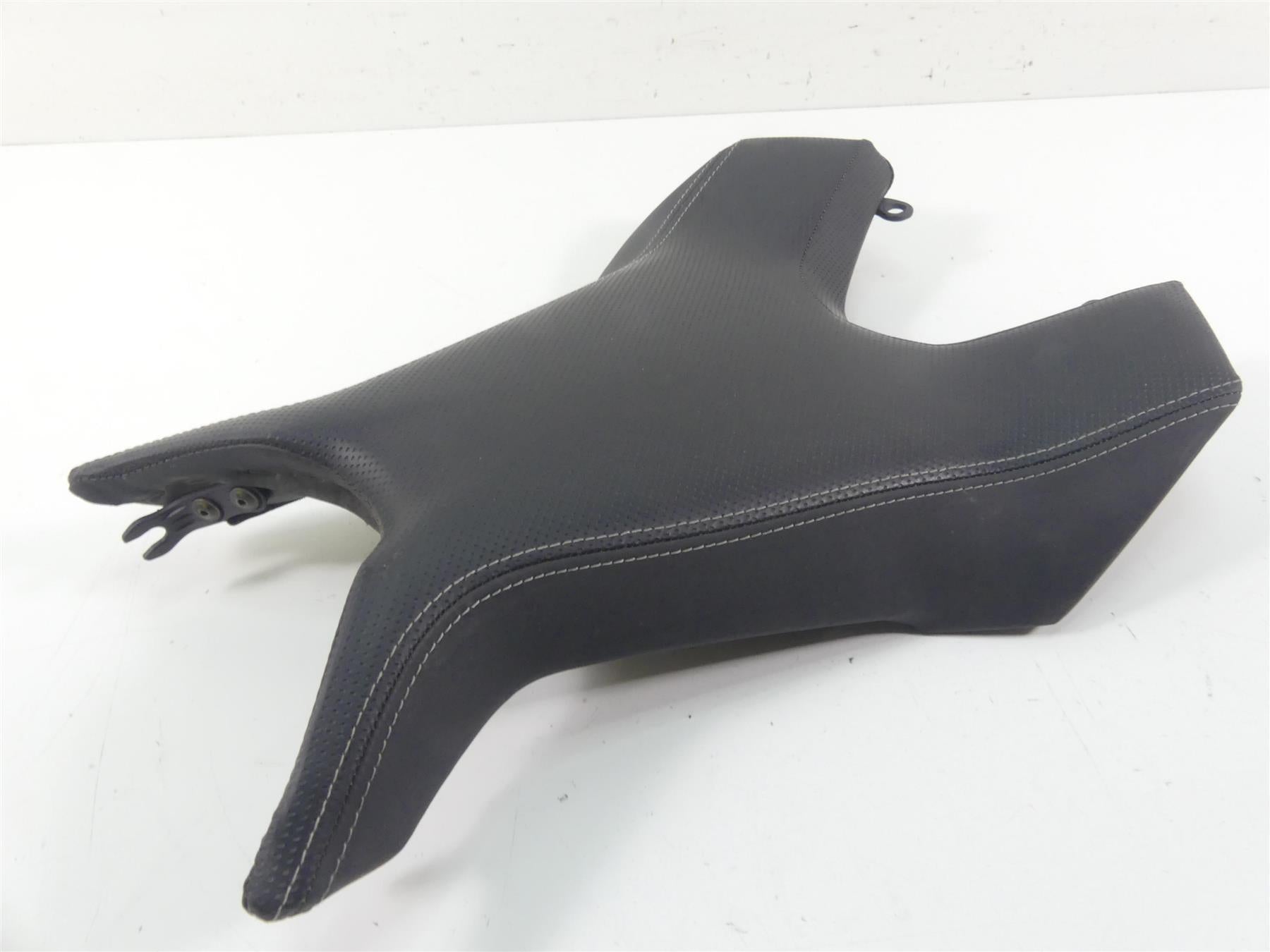 2018 Mv Agusta Brutale 800 RR Front Rider Driver Seat Saddle - Read 8000C1750 {{ shop.shopifyCountryName }} - Mototech271