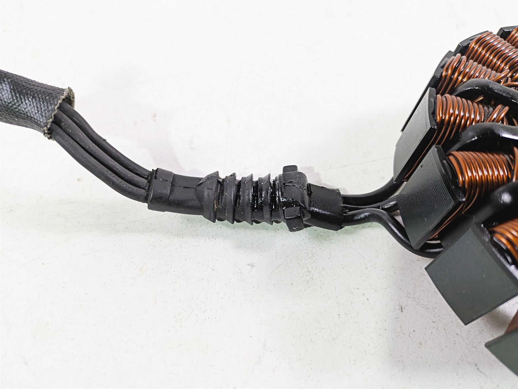 2015 Harley Touring FLHTKL Electra Glide Alternator Generator Stator 29987-06D {{ shop.shopifyCountryName }} - Mototech271