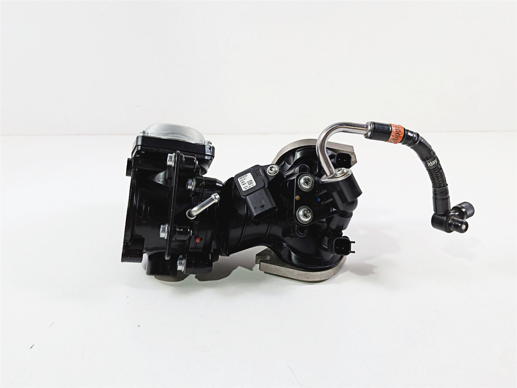 2024 Harley Softail FXLRST Low Rider Throttle Body Fuel Injectors 27300122 {{ shop.shopifyCountryName }} - Mototech271