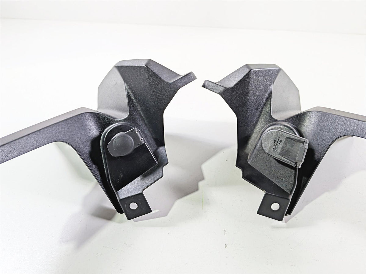 2023 BMW F850GS K81 Front Blinker Turn Signal Mount 46638564653 46638564654 {{ shop.shopifyCountryName }} - Mototech271