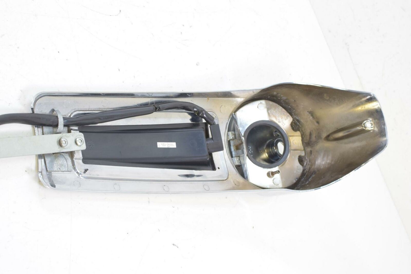 2010 Harley Touring FLHTCU Electra Glide Gas Tank Dash Cover 61270-08 {{ shop.shopifyCountryName }} - Mototech271