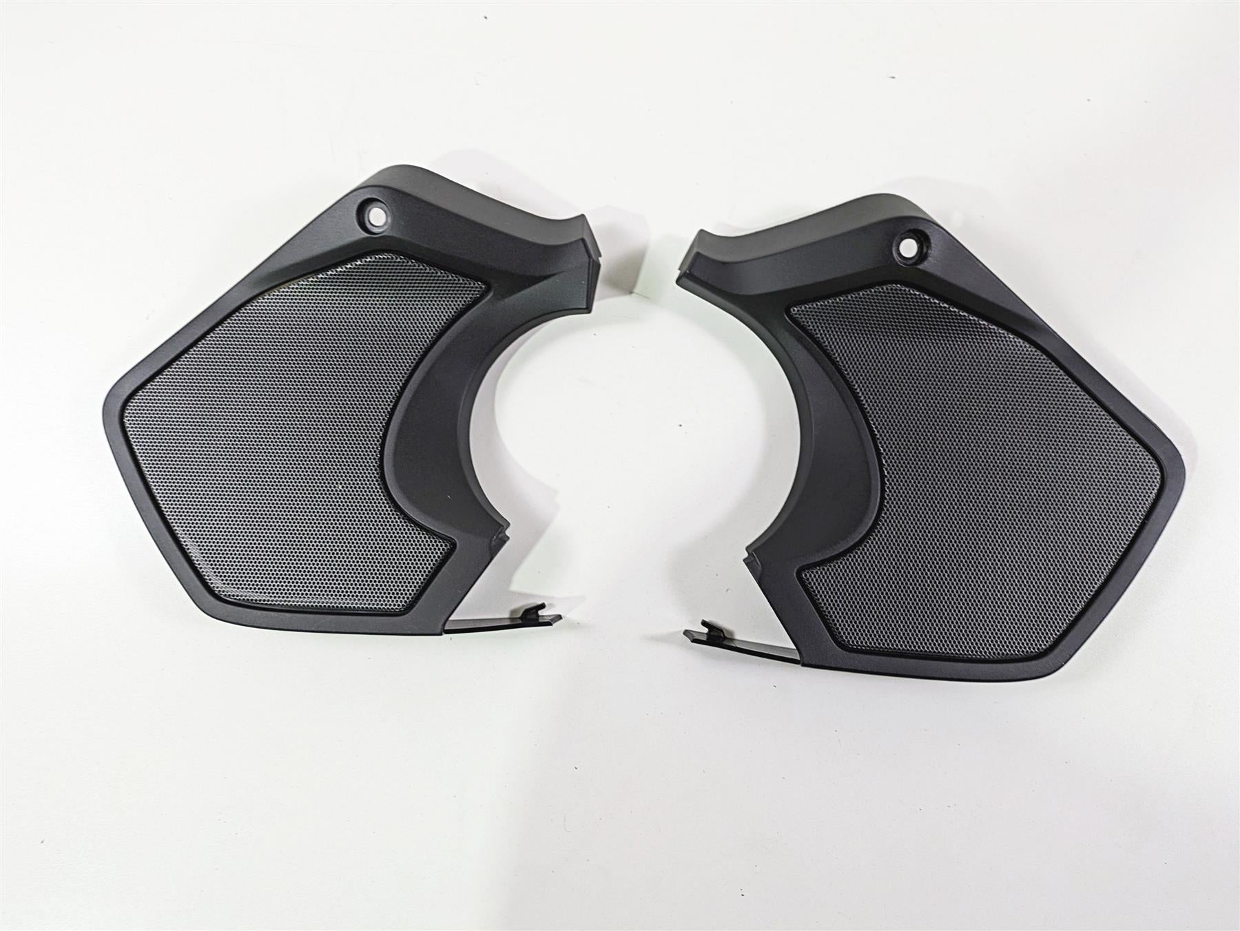 2019 BMW R1250RT K52 Speaker Cover Fairing Cover Set 46638529411 46638529412 {{ shop.shopifyCountryName }} - Mototech271