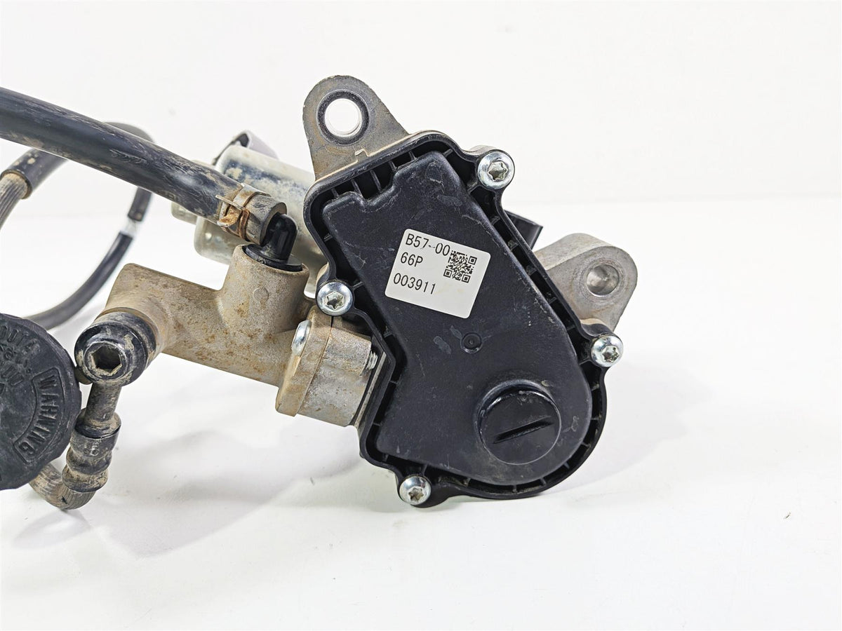 2017 Yamaha YXZ1000R EPS SS Clutch Master Cylinder - Tested B57-82460-00-00 {{ shop.shopifyCountryName }} - Mototech271