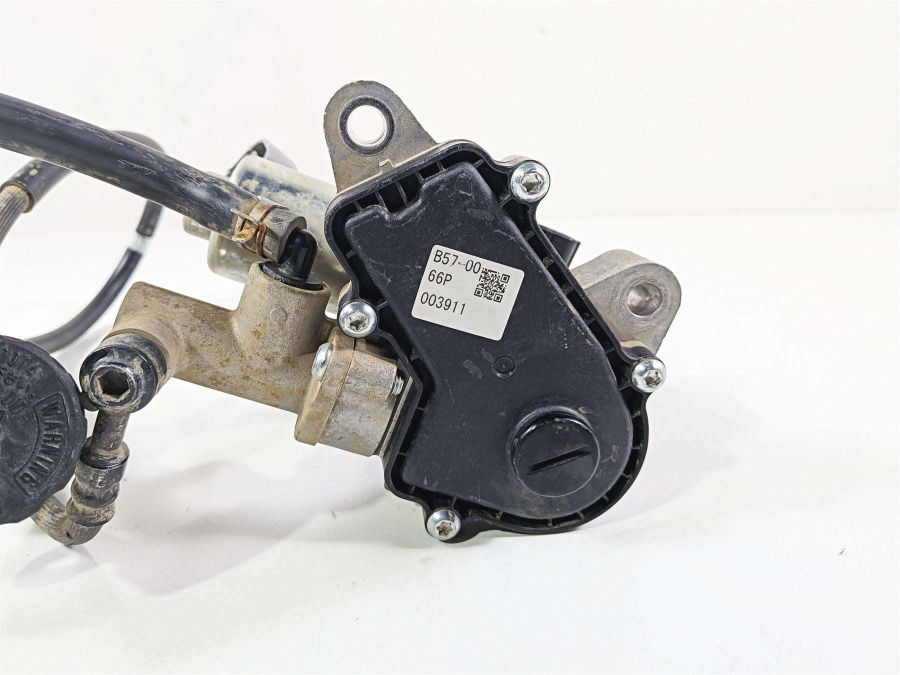 2017 Yamaha YXZ1000R EPS SS Clutch Master Cylinder - Tested B57-82460-00-00 {{ shop.shopifyCountryName }} - Mototech271