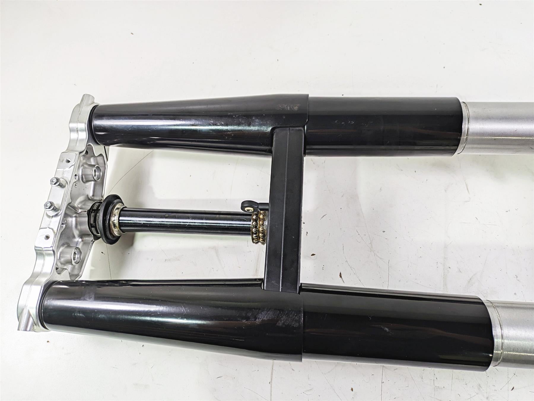 2014 Moto Guzzi California 1400 Touring Front Fork Assembly R 887512 L 887513 {{ shop.shopifyCountryName }} - Mototech271