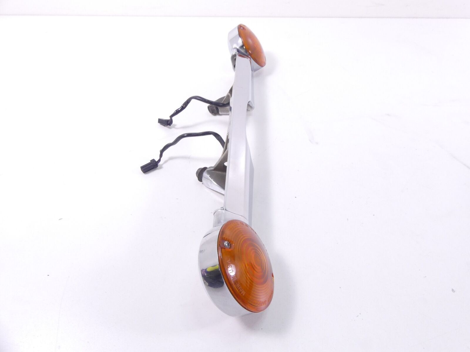 2006 Harley Touring FLHTCUI Electra Glide Rear Blinker Bar Assembly 69197-04 {{ shop.shopifyCountryName }} - Mototech271