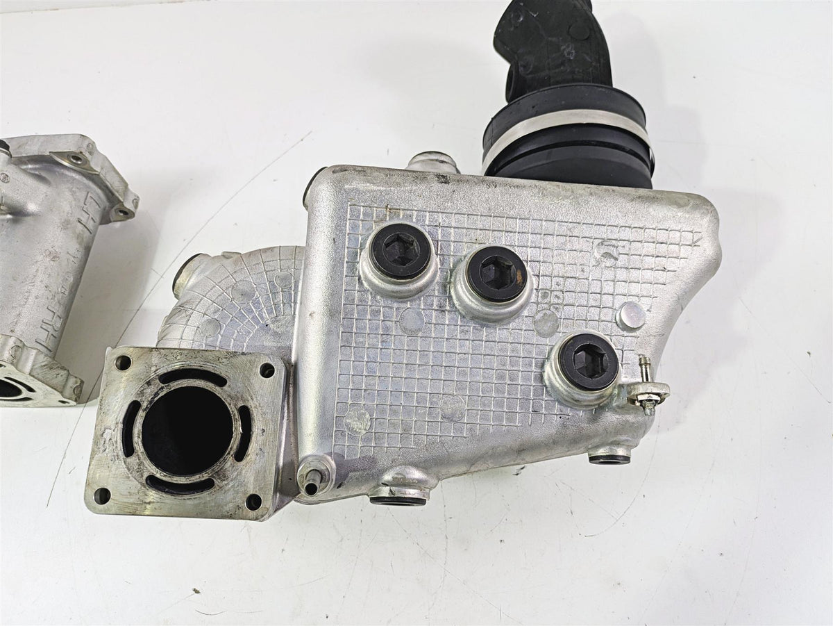2004 Honda Aquatrax R-12X Exhaust Manifold Chamber 18310-HW3-671 {{ shop.shopifyCountryName }} - Mototech271