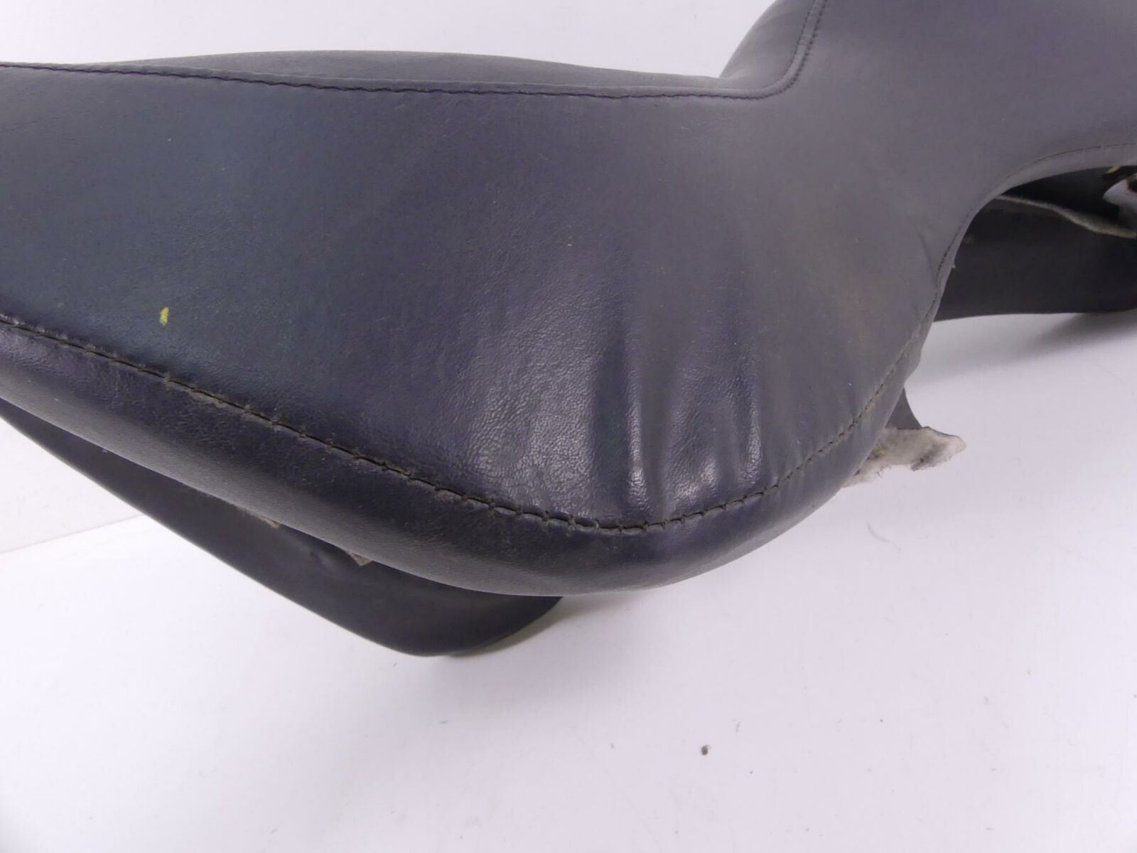 Harley Davidson Oem Softail Deuce Seat Saddle {{ shop.shopifyCountryName }} - Mototech271
