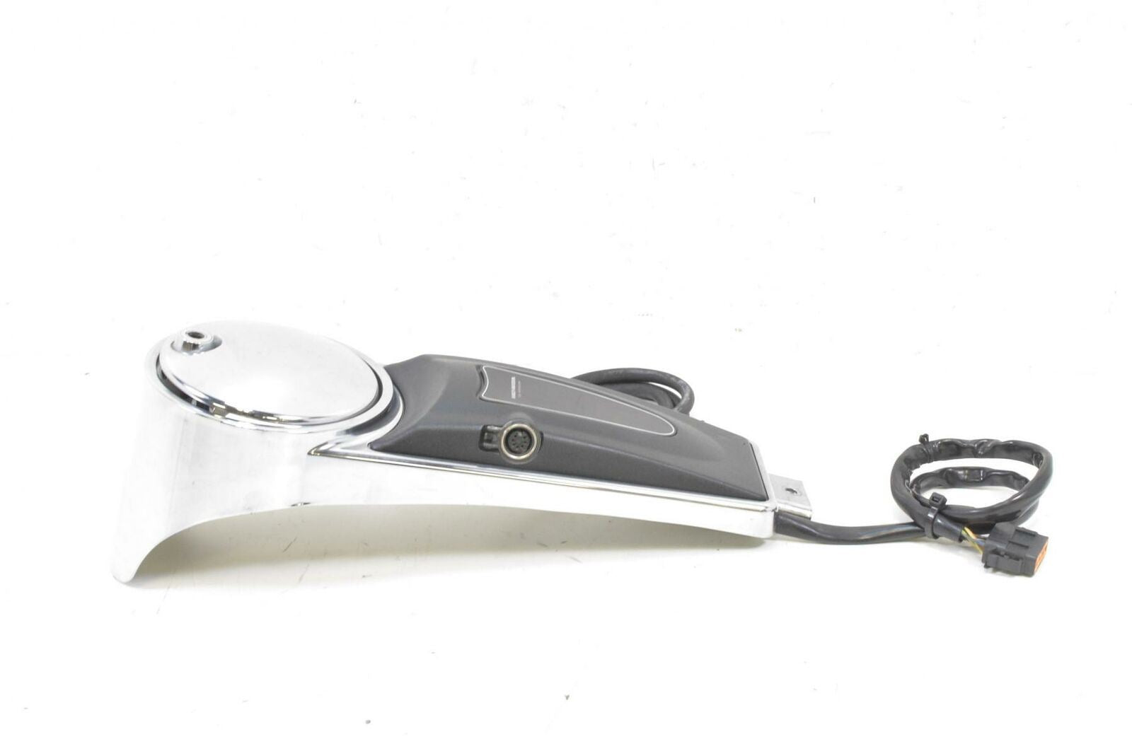 2006 Harley Touring FLHTCUI Electra Glide Fuel Tank Dash Cover 61270-98A {{ shop.shopifyCountryName }} - Mototech271