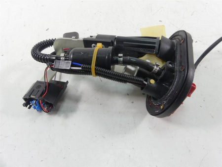 2021 Aprilia RS 660 Fuel Gas Petrol Pump & Sending Unit 3K Only -Tested 2D000547 {{ shop.shopifyCountryName }} - Mototech271