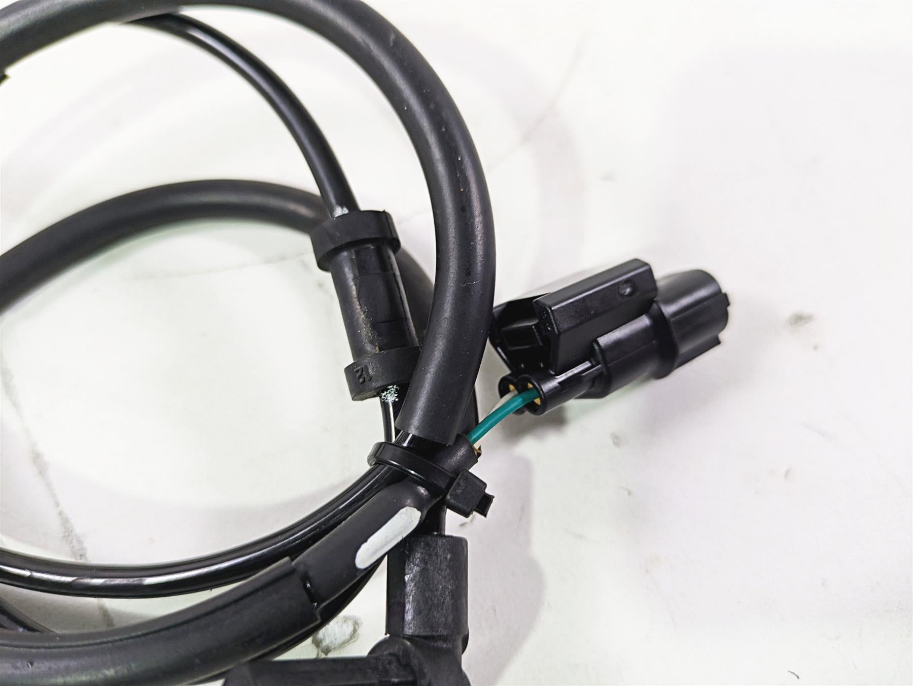 2022 Kawasaki ZR900RS Cafe Front Abs Brake Wheel Speed Sensor 21176-0848 {{ shop.shopifyCountryName }} - Mototech271