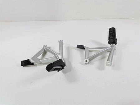 2019 BMW R1250GS K50 Rear Passenger Foot Peg Rest Set -Read 46718556264 46718556265 {{ shop.shopifyCountryName }} - Mototech271