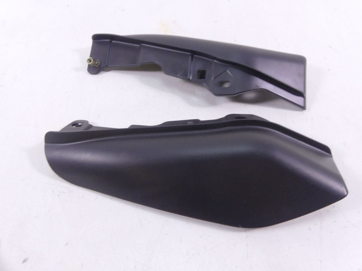 2009 Harley Touring FLHTCU Electra Glide Side Cover Wing Fairing Set 58167-09 {{ shop.shopifyCountryName }} - Mototech271