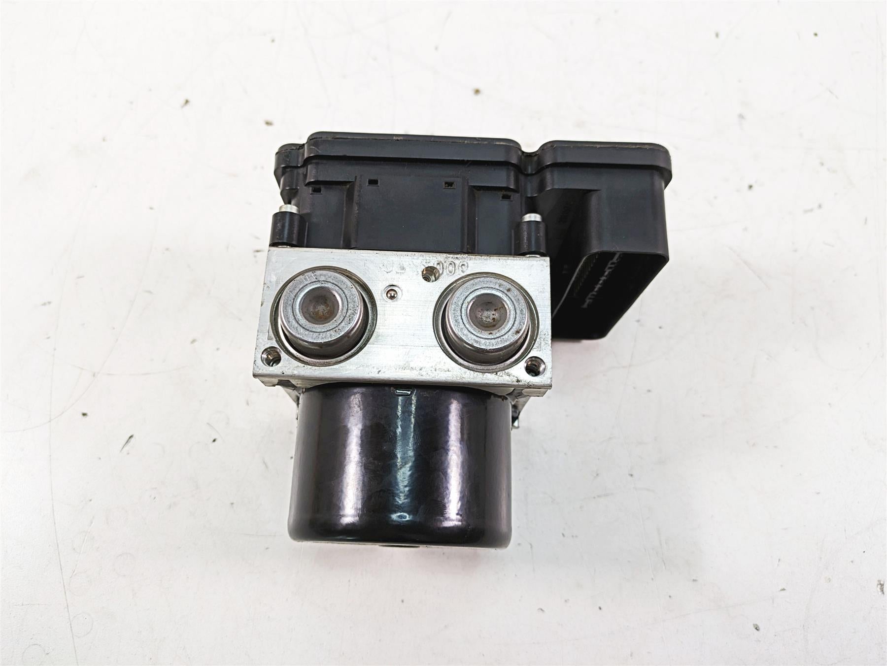2007 BMW R1200GS K255 Adv Abs Brake Pump Module Gen2 34517715109 7707617 {{ shop.shopifyCountryName }} - Mototech271