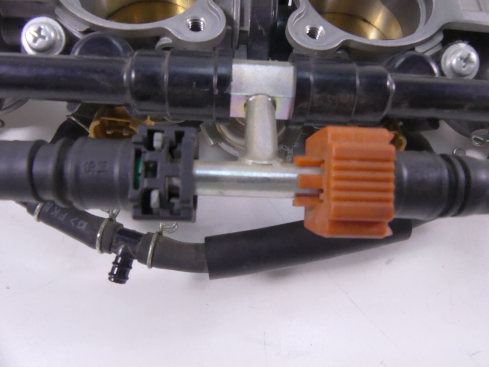 2015 Yamaha YZF-R1M Mikuni Throttle Body Bodies Fuel Injectors 2CR-13750-00-00 {{ shop.shopifyCountryName }} - Mototech271