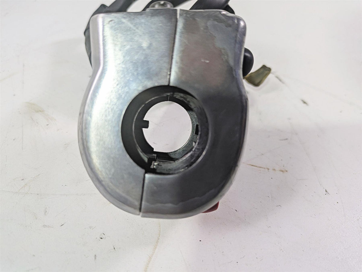 2006 Yamaha XVS650 V-Star Classic Right Hand Control Switch 5KS-83975-10-00 {{ shop.shopifyCountryName }} - Mototech271