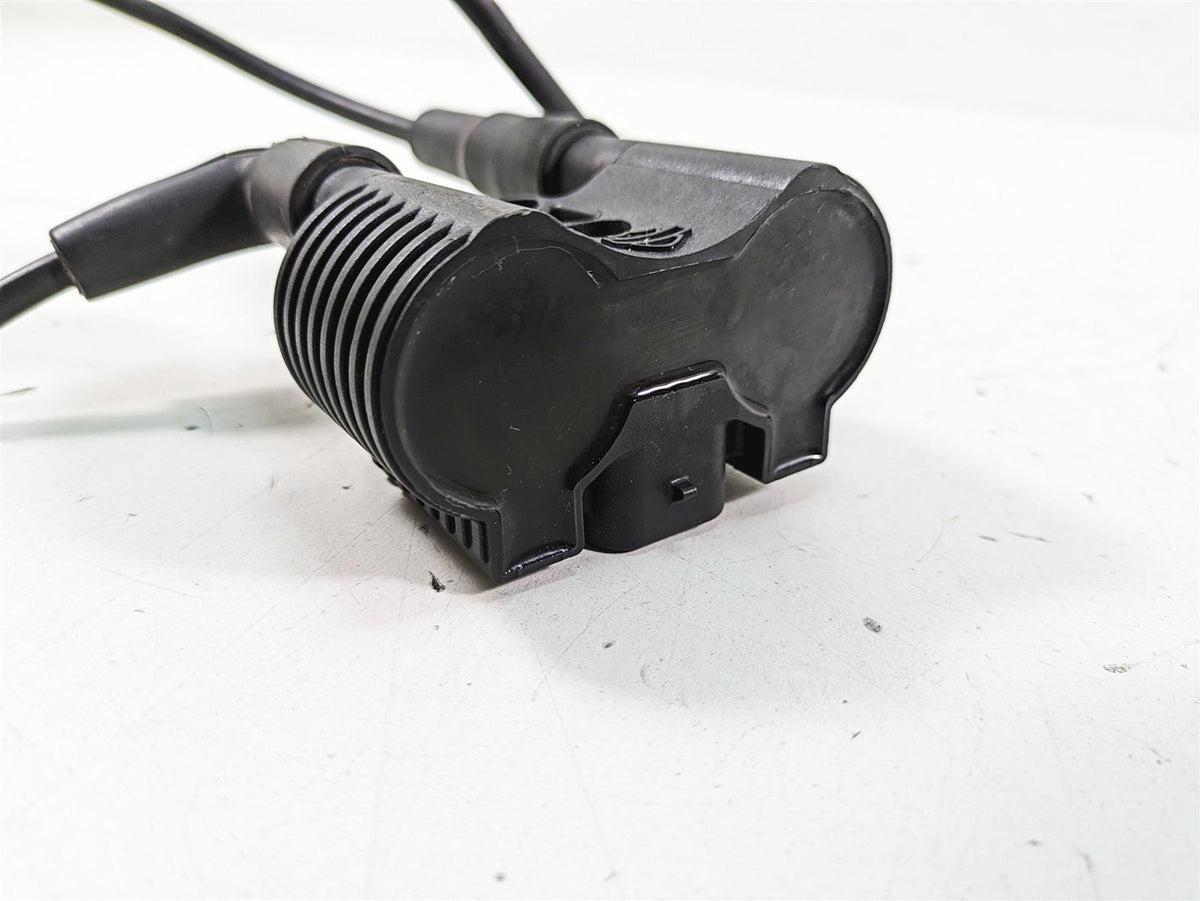 2019 Harley XL883N Sportster Iron Ignition Coil Wires & Plugs 31656-07 {{ shop.shopifyCountryName }} - Mototech271