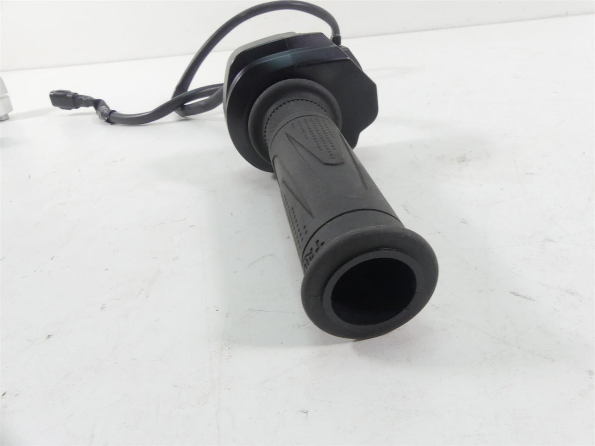 2018 Triumph Street Triple 765RS Ride Fly By Wire Throttle Grip Sensor T2042226 {{ shop.shopifyCountryName }} - Mototech271