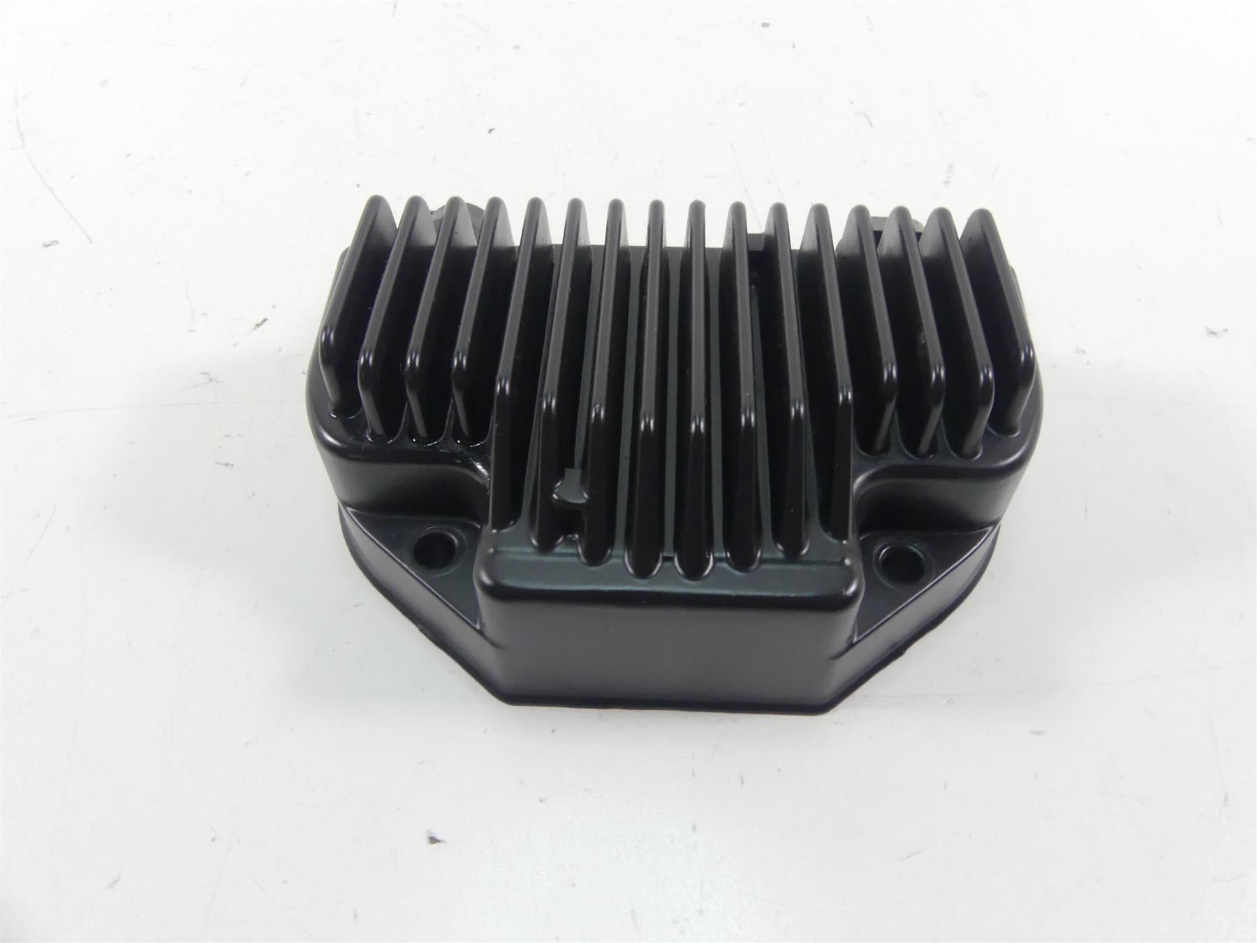 2016 Harley FXDL Dyna Low Rider Rectifier Voltage Regulator 74631-08A {{ shop.shopifyCountryName }} - Mototech271