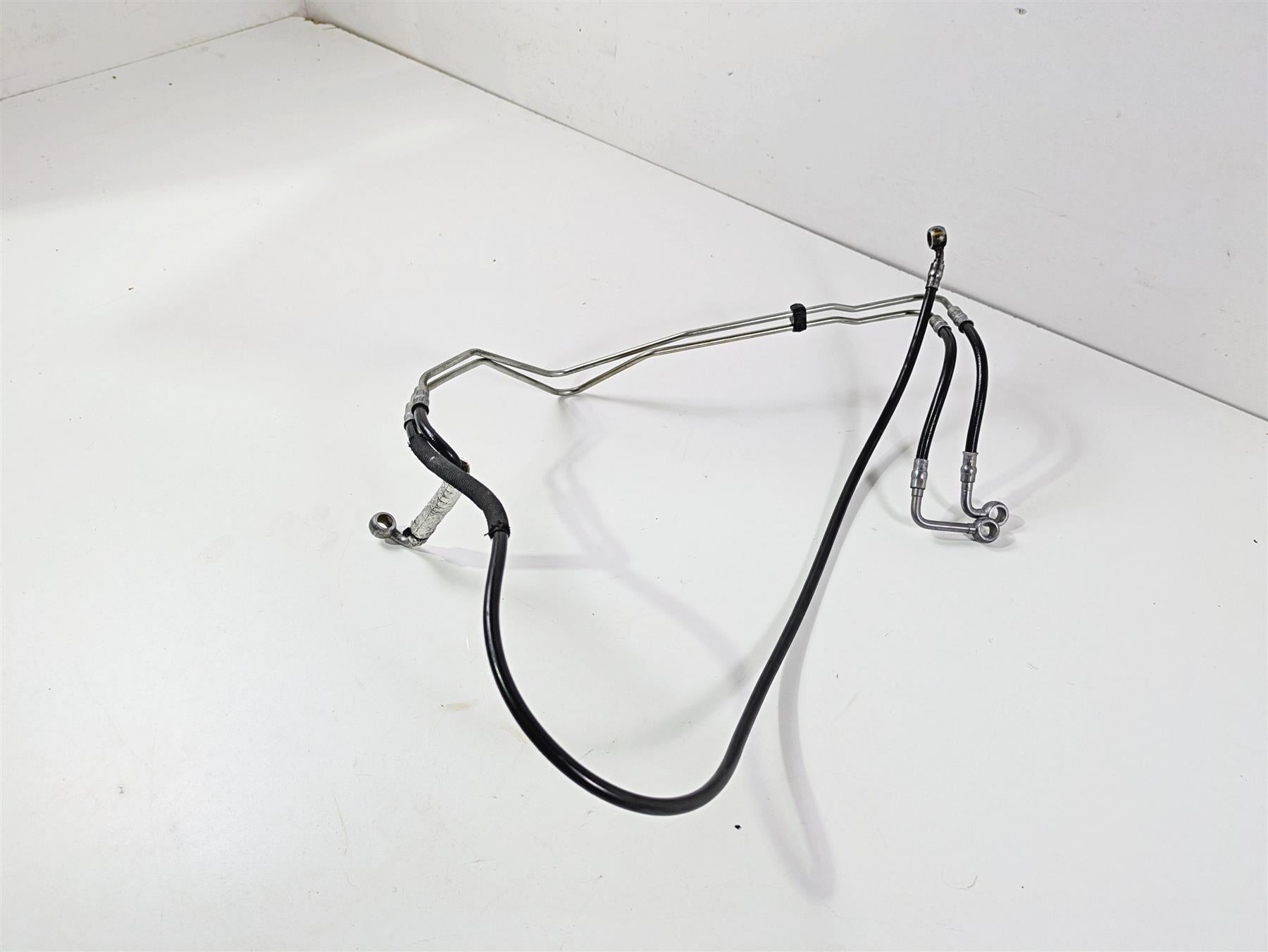 2022 Ducati Hypermotard 950 Rear Abs Brake Line Set 61911571A 61911651A {{ shop.shopifyCountryName }} - Mototech271